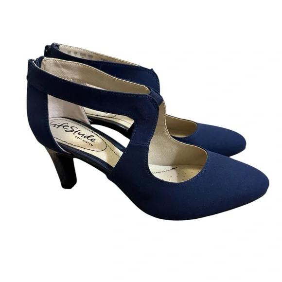 Life Stride Women's Navy Heels size 5 - Picture 3 of 7